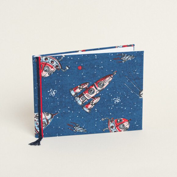 a0595ab9-ed24-4ee0-8d52-1220661f166f